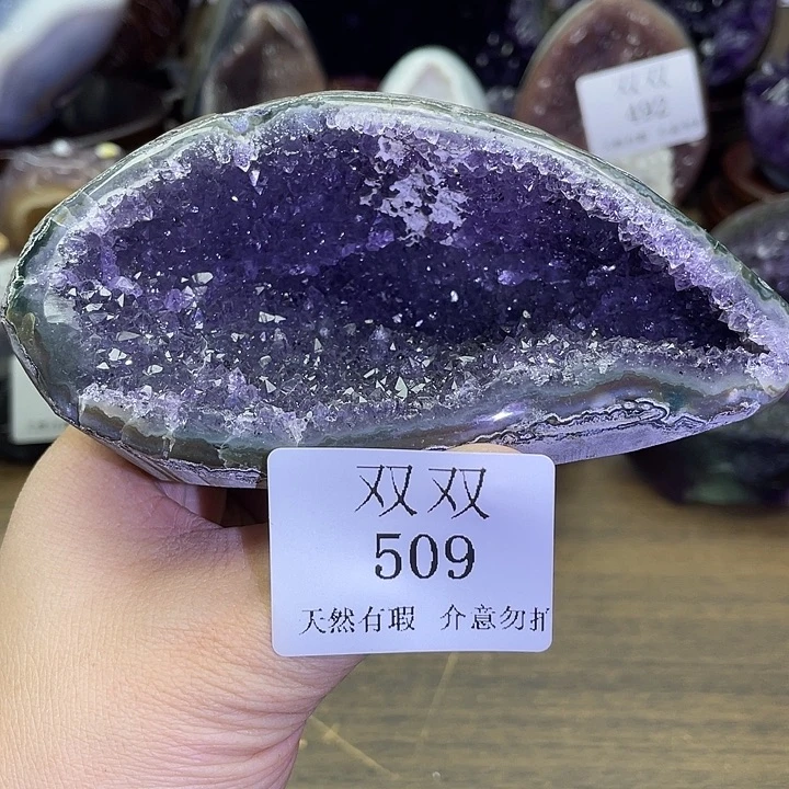 未镶嵌水晶大型摆件（非配饰）