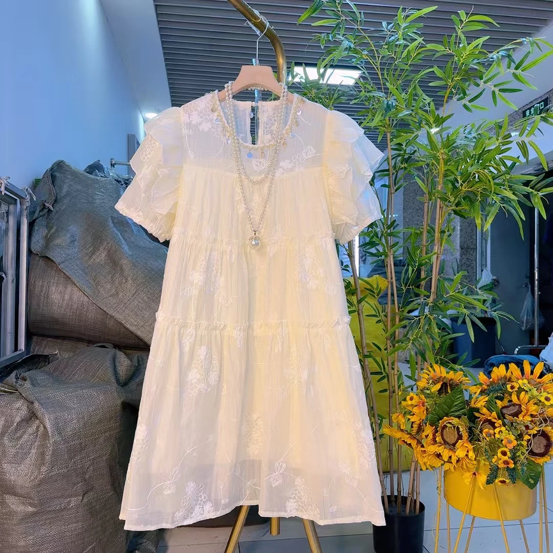 欧货时尚亮片刺绣连衣裙飞飞袖大码遮肉显瘦夏季爱美百搭减龄880