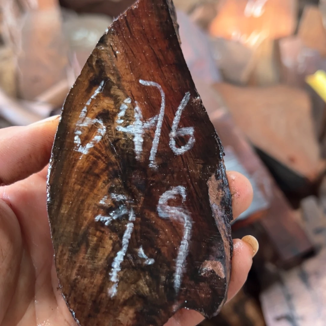 交趾黄檀（大红酸枝）6****5