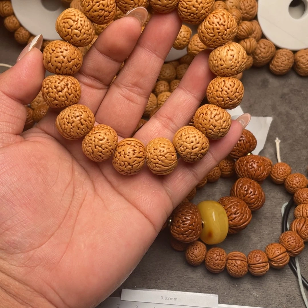 ，***桃核手串老树苹果闪20