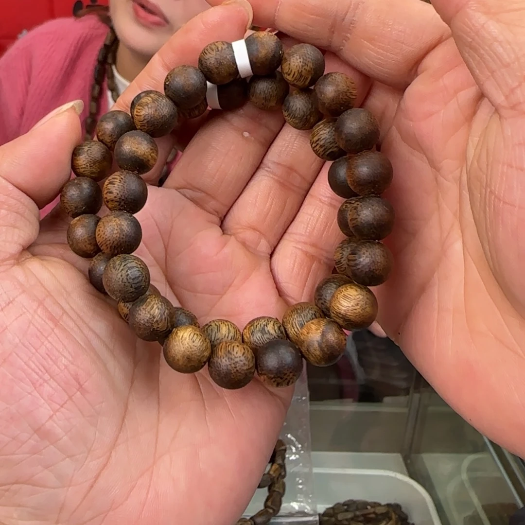 沉香手串多样性发1条1.0圆珠千里香高货9克