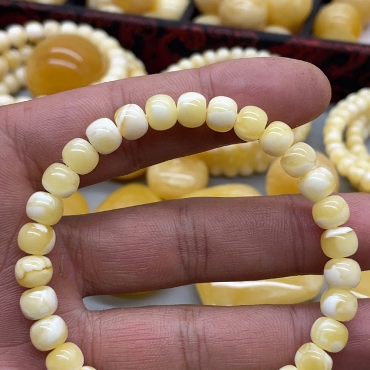 琥珀未镶嵌裸石手串