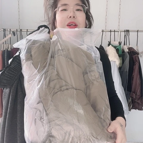 大班小朋友在幼儿园