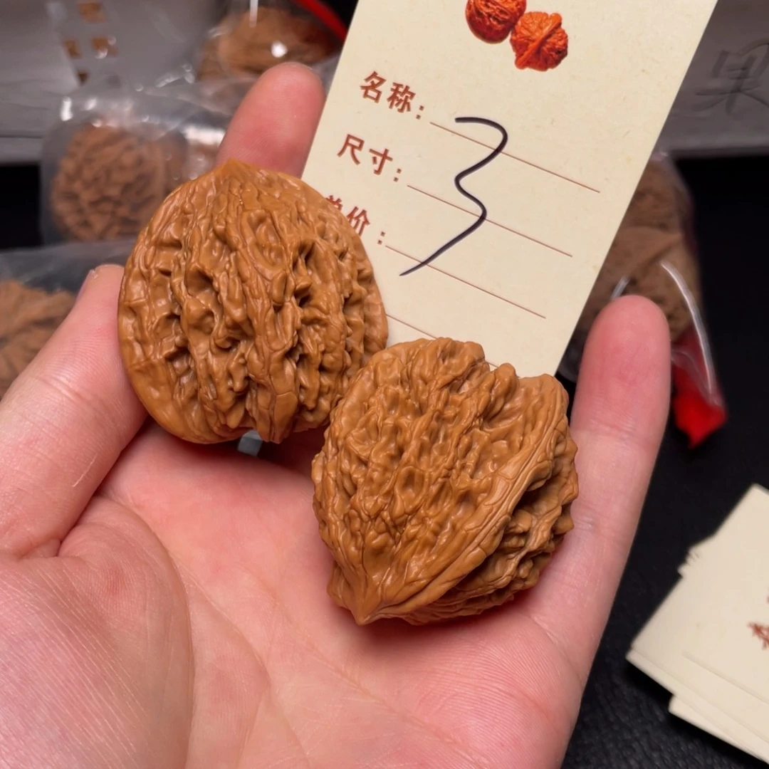 文玩核桃把件虎头44尺3