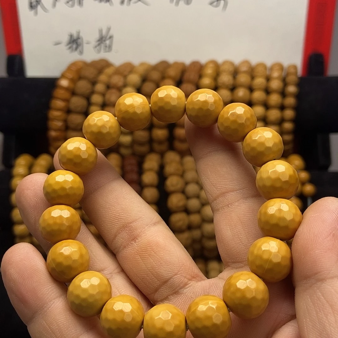 忠***者猴头核桃手串微瑕款钻石手串一条