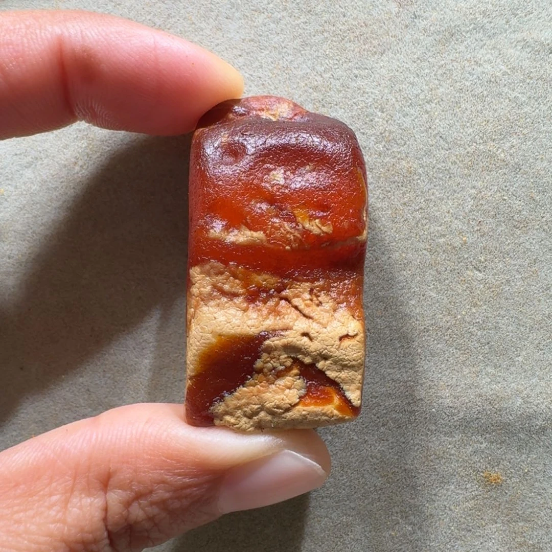 定制琥珀未镶嵌定制