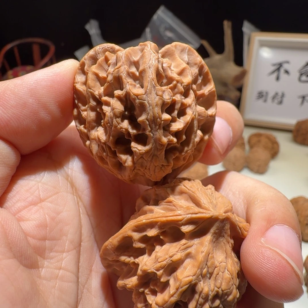文玩核桃把件龍*苹果