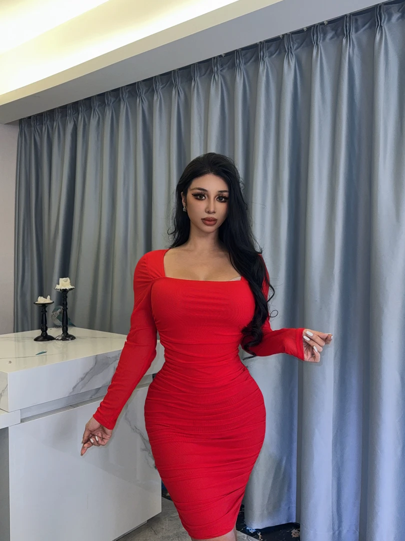 【申晨家】巴吞鲁日 欧美风斜肩辣妹轻奢气质时尚名媛风包臀连衣裙