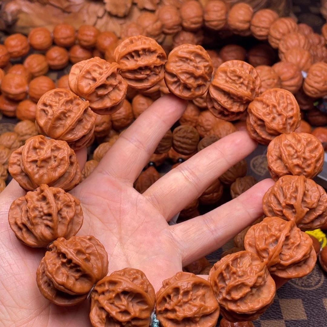 文玩核桃吊坠土*九龙