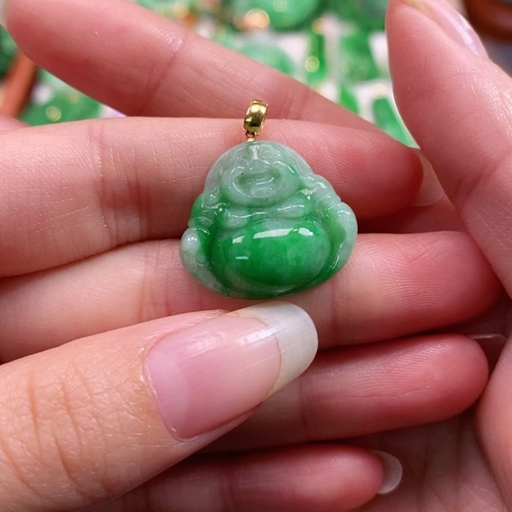 颈饰未镶嵌翡翠吊坠