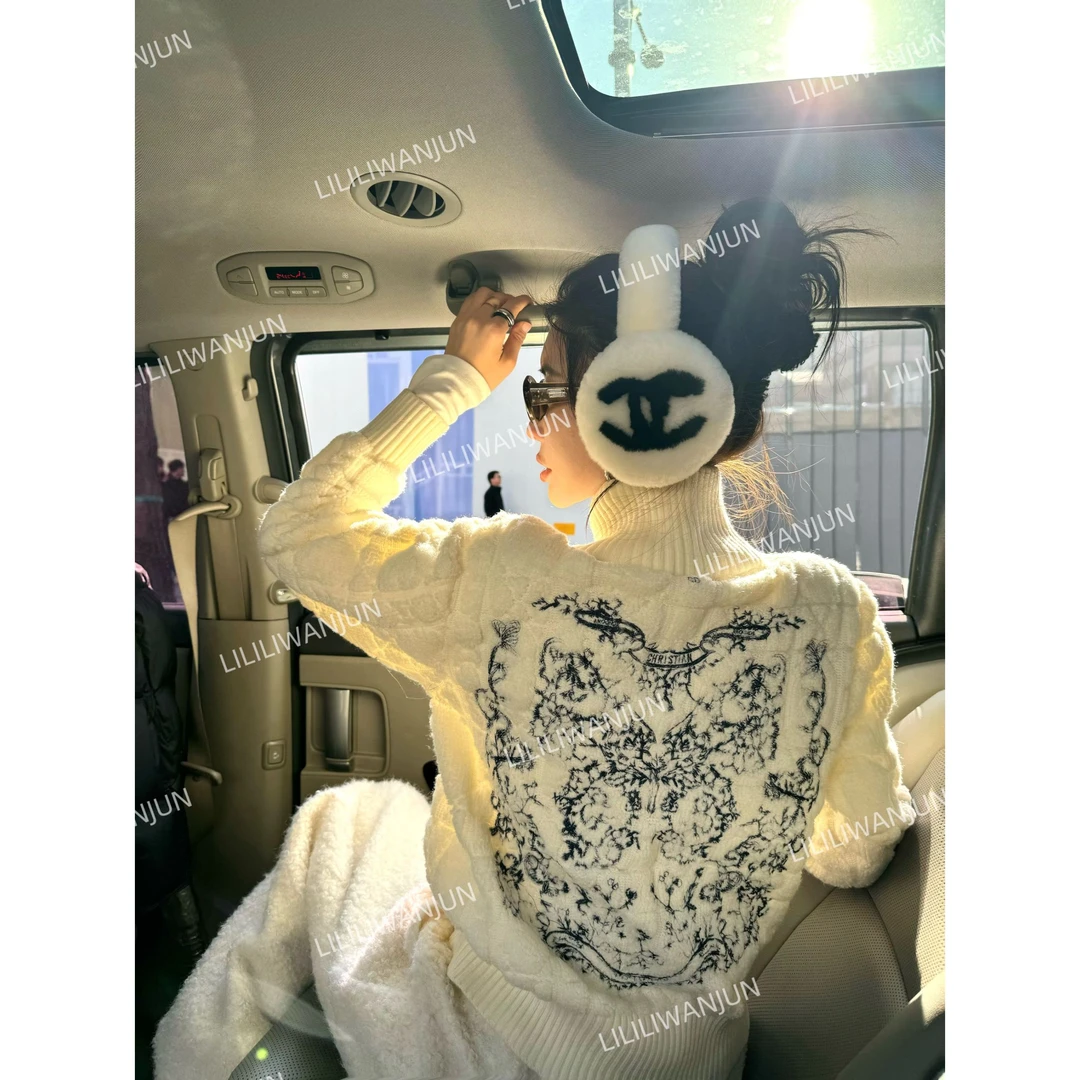 婉君【小蜜蜂毛衣】秋冬时尚休闲百搭潮流针织毛针衫LWJ24D4M2484