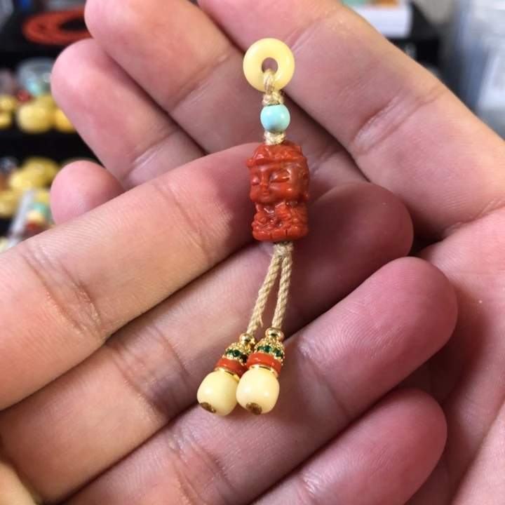 蜜蜡珠宝奇石未镶嵌