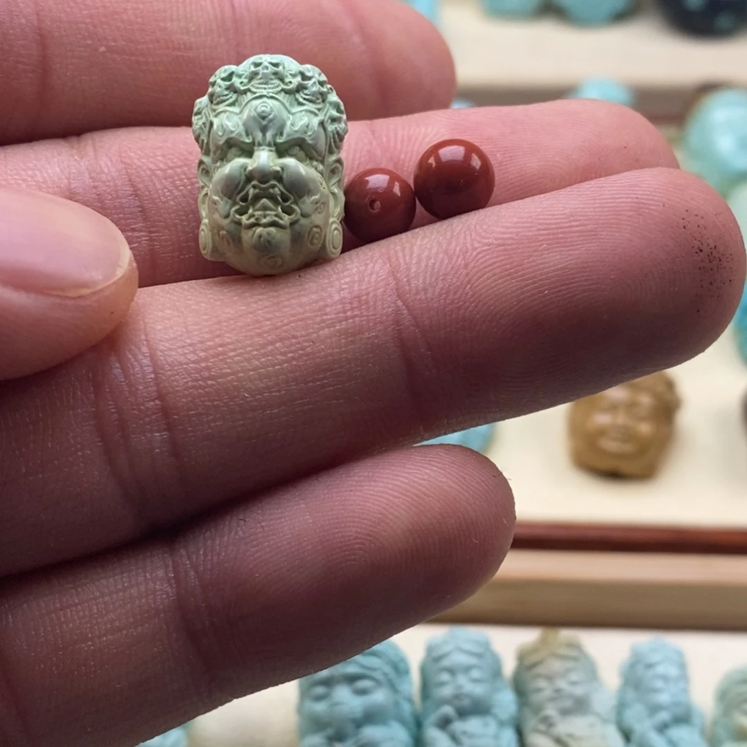 ****.南红玛瑙未镶嵌珠宝半成品