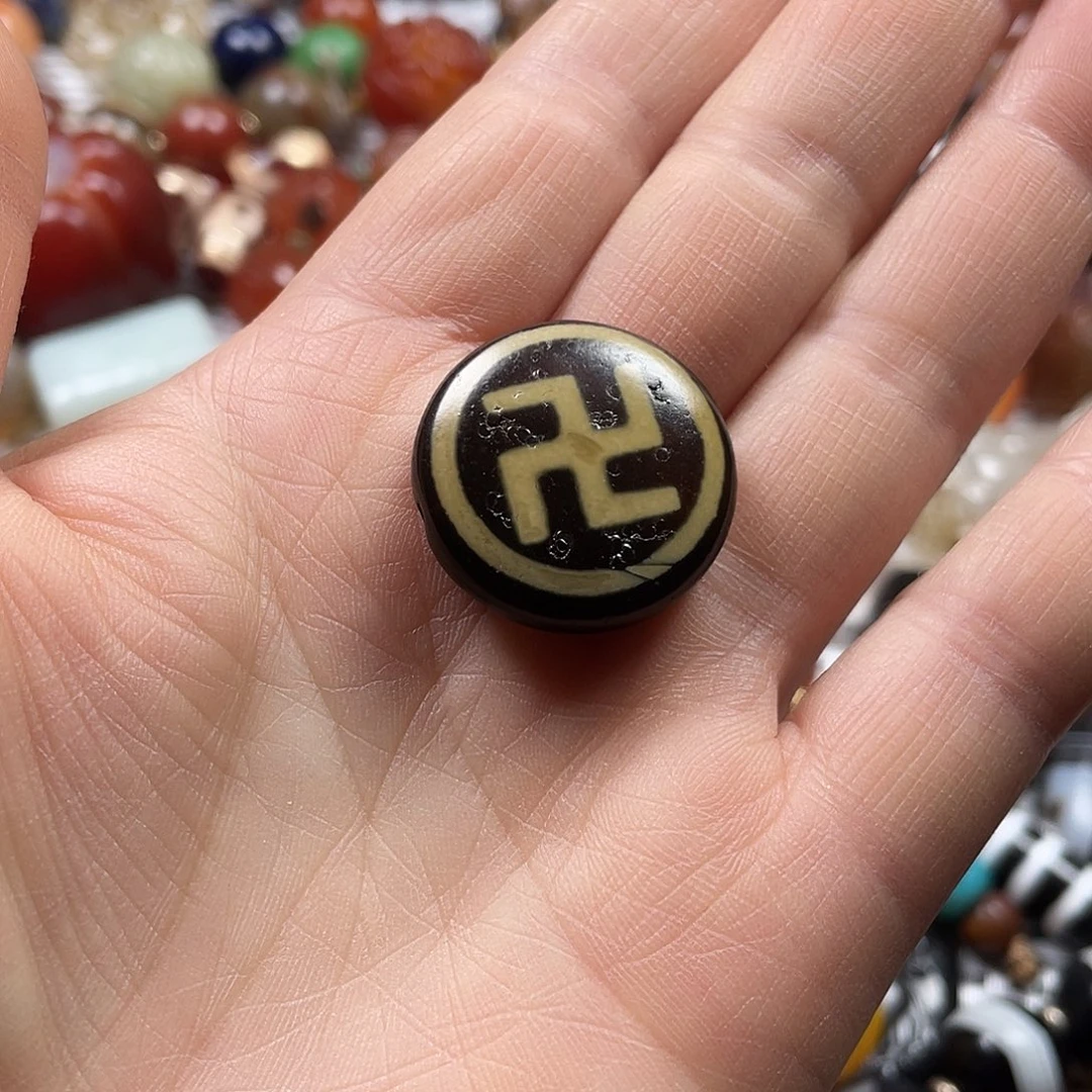 未镶嵌吊坠(不含链)水晶