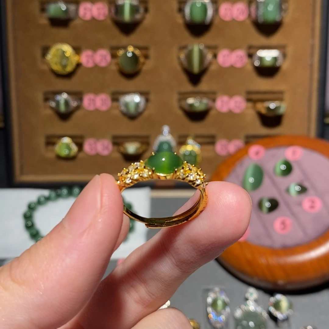 和田玉未镶嵌戒指