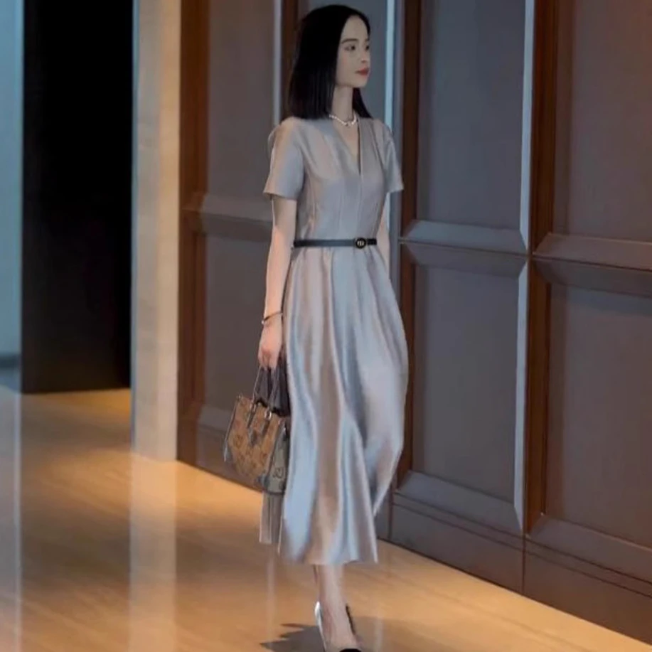 大码女士高级感裙子夏季法式胖mm轻奢正式场合收腰减龄垂感连衣裙