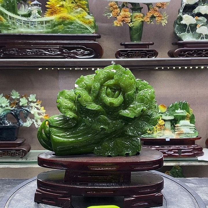 玉冰****寂玉石雕刻家居摆件