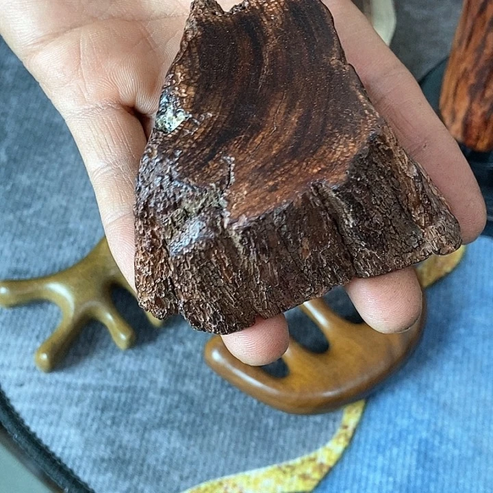 檀香紫檀（小叶紫檀）672