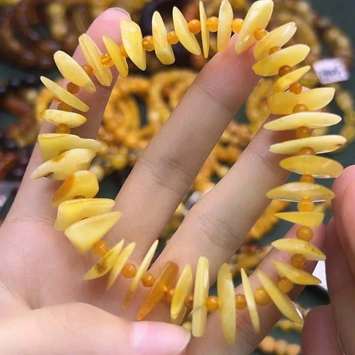 非金属意臻珠宝天然手串