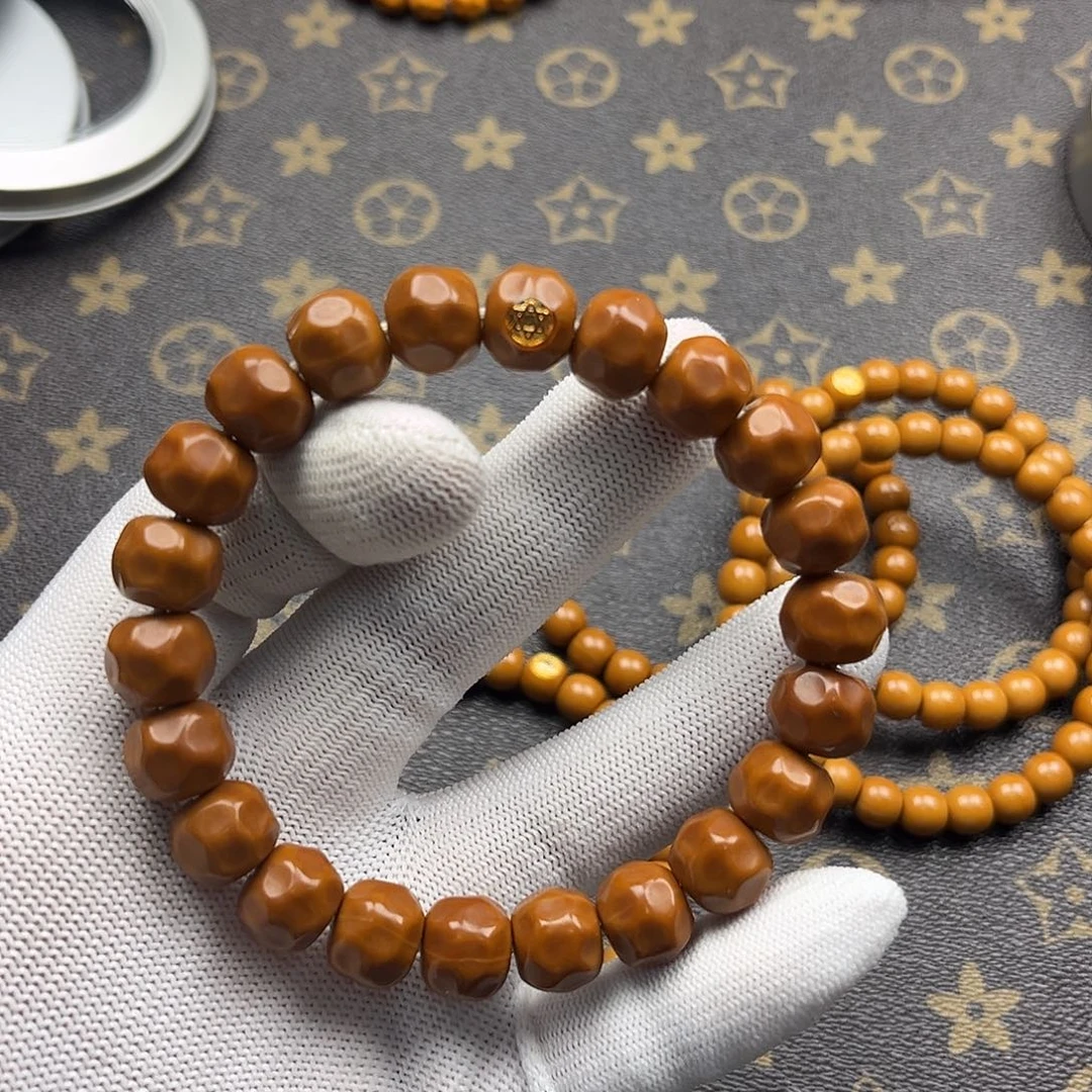 ༇***࿐手串猴头核桃奶酪全品盘红