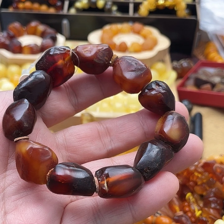 琥珀未镶嵌套链手串