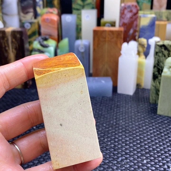 四川石一***鸟青田石印章石