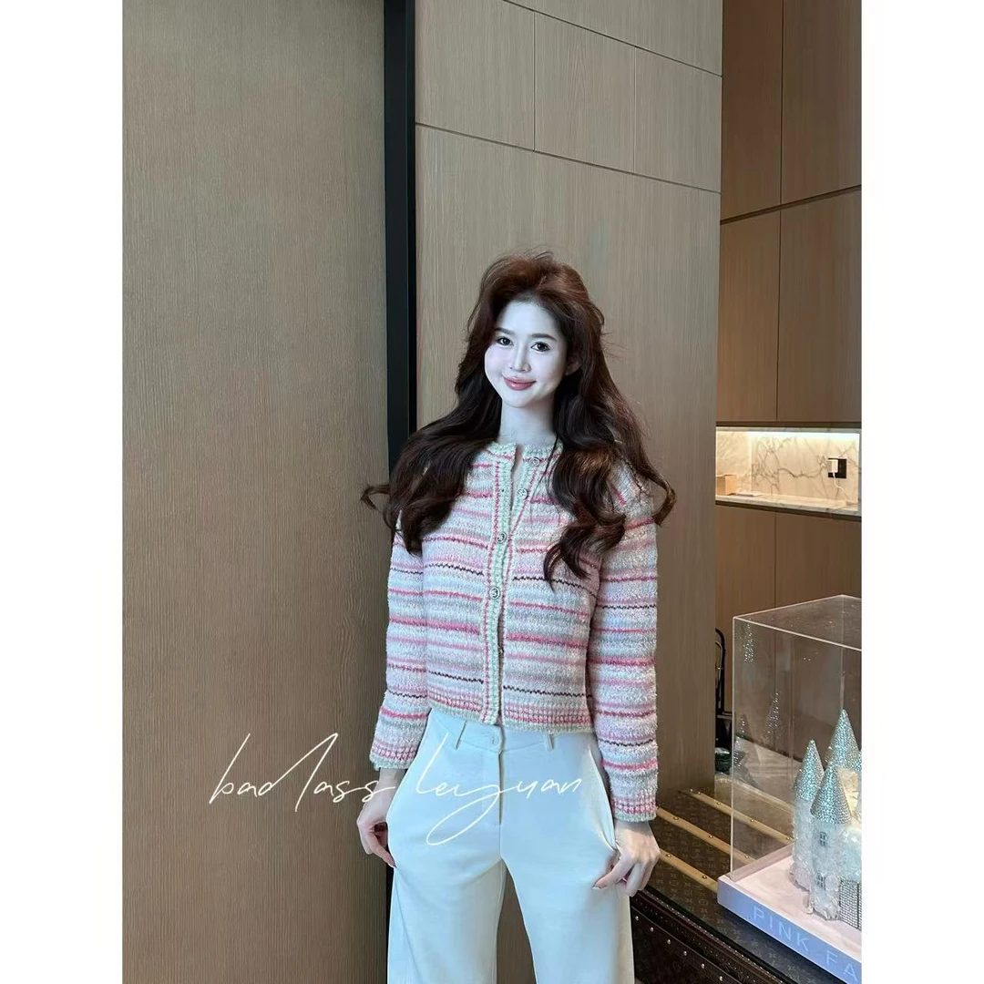 【粉漾甜心】LEYUAN·气质小香风粉色针织开衫外套女冬季软糯宽松