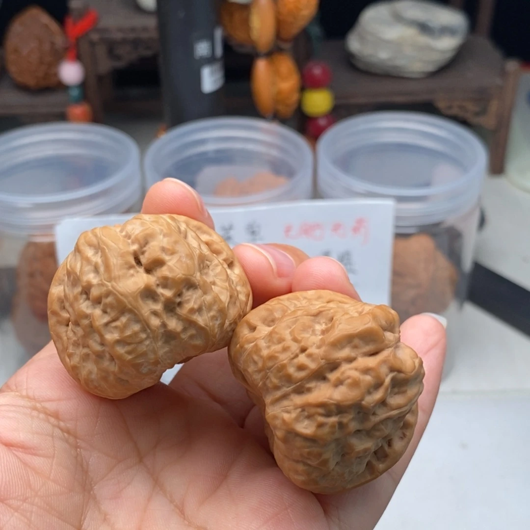 文玩核桃吊坠38蛤蟆有修