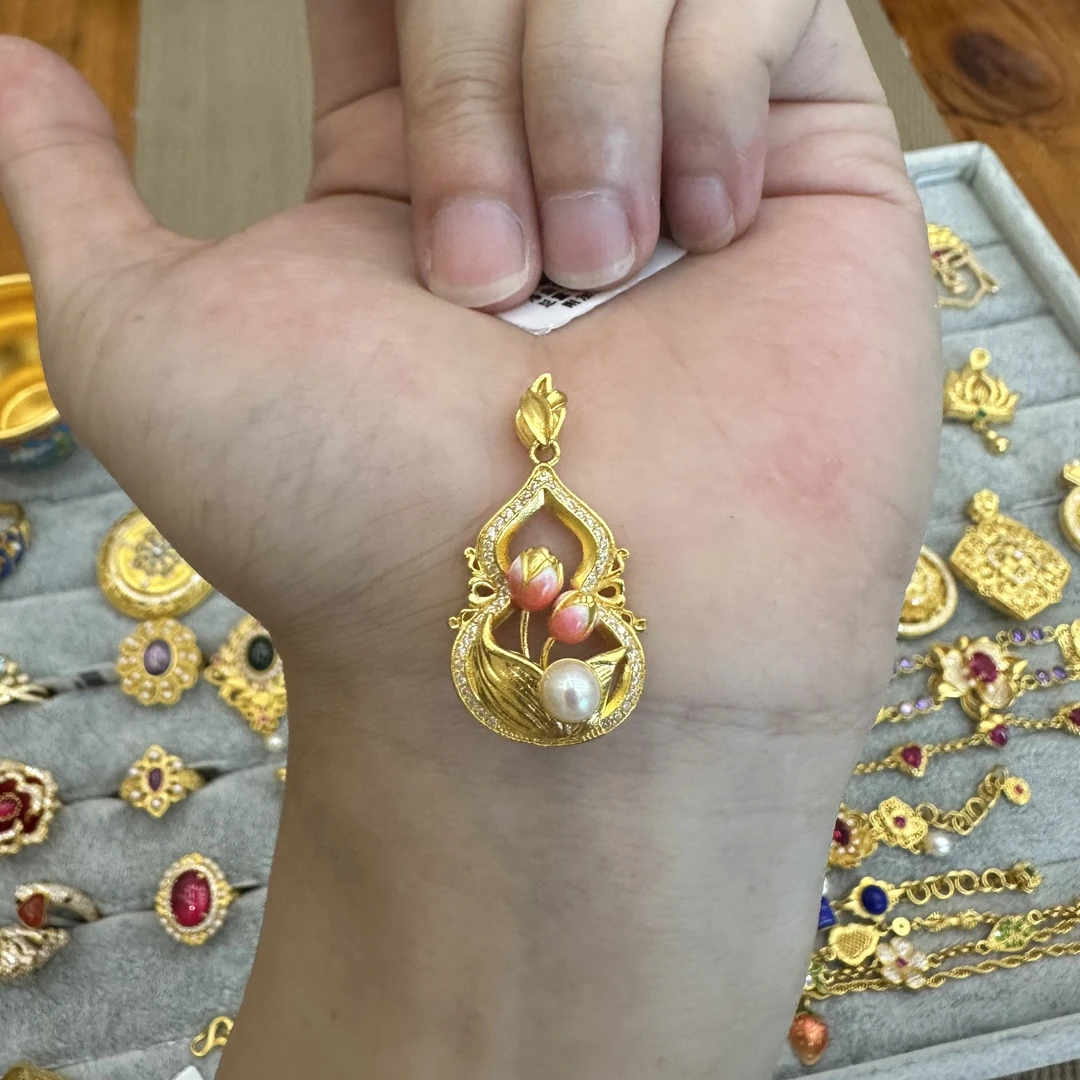 足金999镶嵌莲花葫芦小吊坠