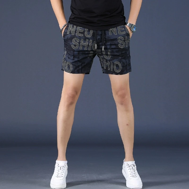 夏季潮牌短裤男士三分裤子新款冰丝修身五分裤休闲马裤潮流沙滩裤