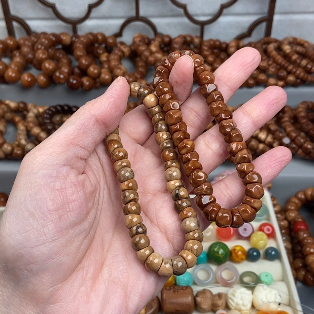 H****库克手串精挑无相小肠卡9➕妖花小肠卡8