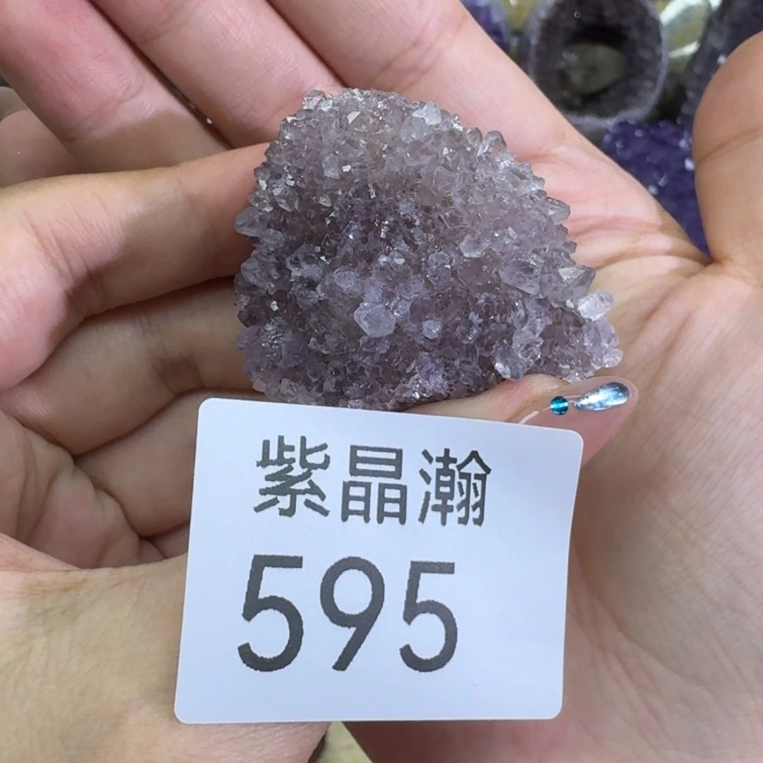 未镶嵌水晶大型摆件（非配饰）