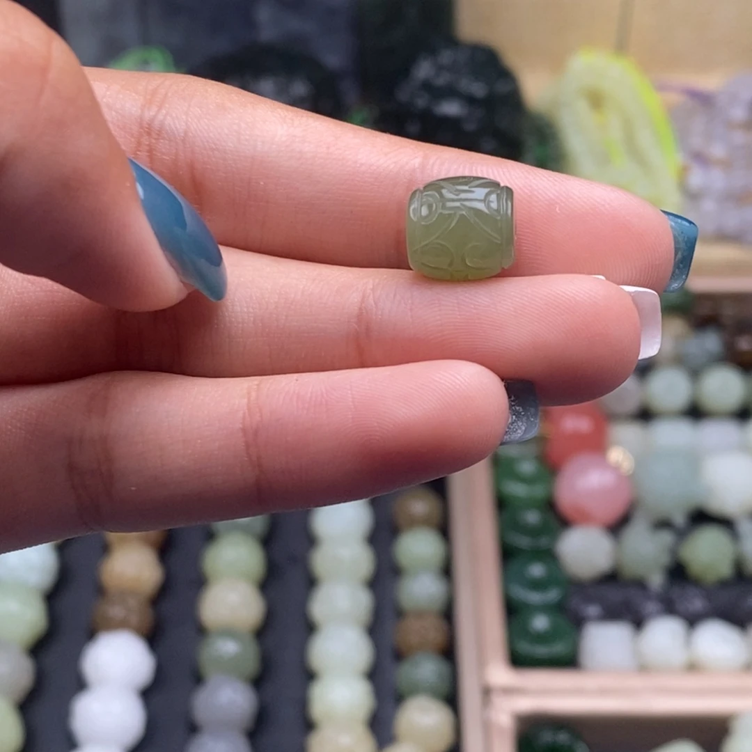 未镶嵌和田玉珠宝半成品