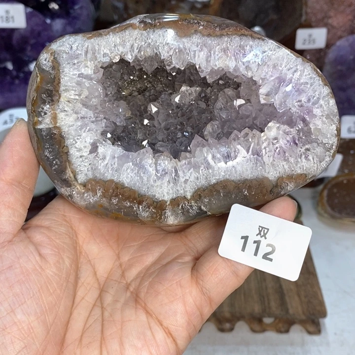 未镶嵌水晶大型摆件（非配饰）