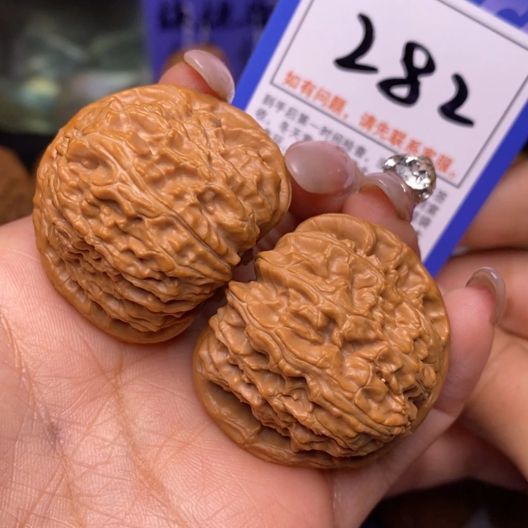 文玩核桃把件39白狮子头282