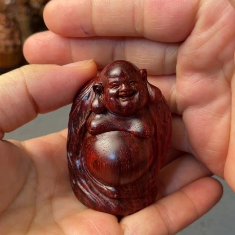 【闪购商品】小叶紫檀把件………………