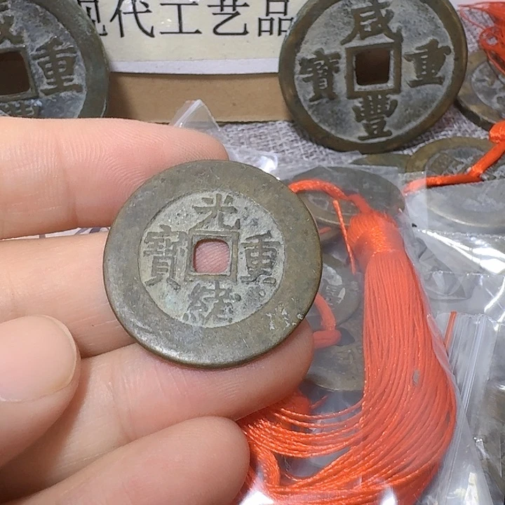 老***肖铜现代工艺品花钱