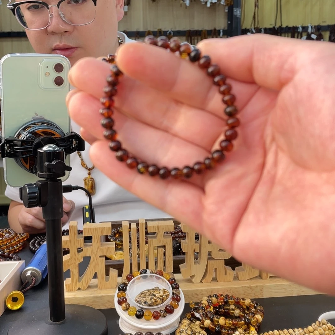 琥珀未镶嵌裸石6血珀手串