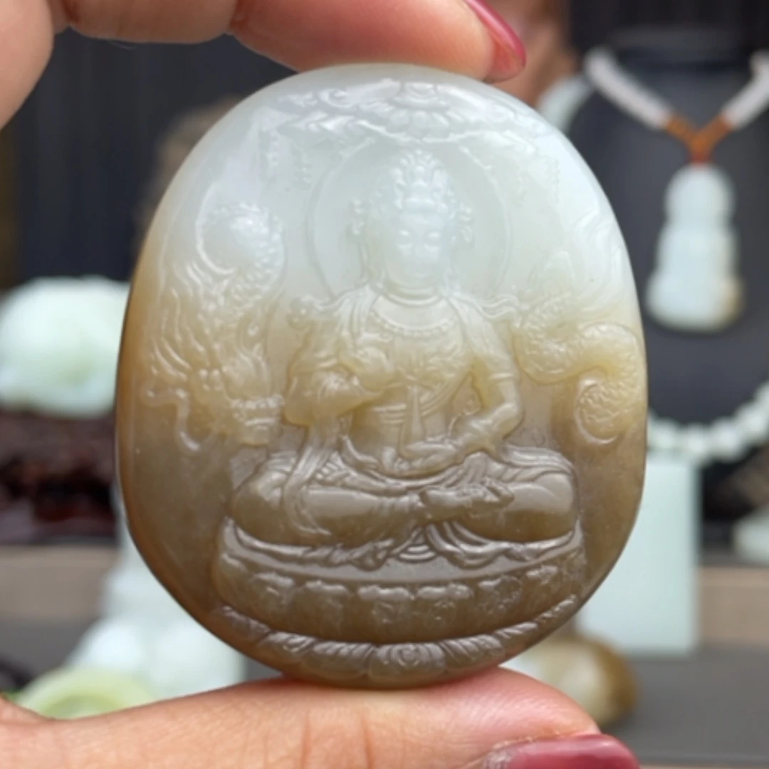 【闪购商品】颈饰未镶嵌和田玉