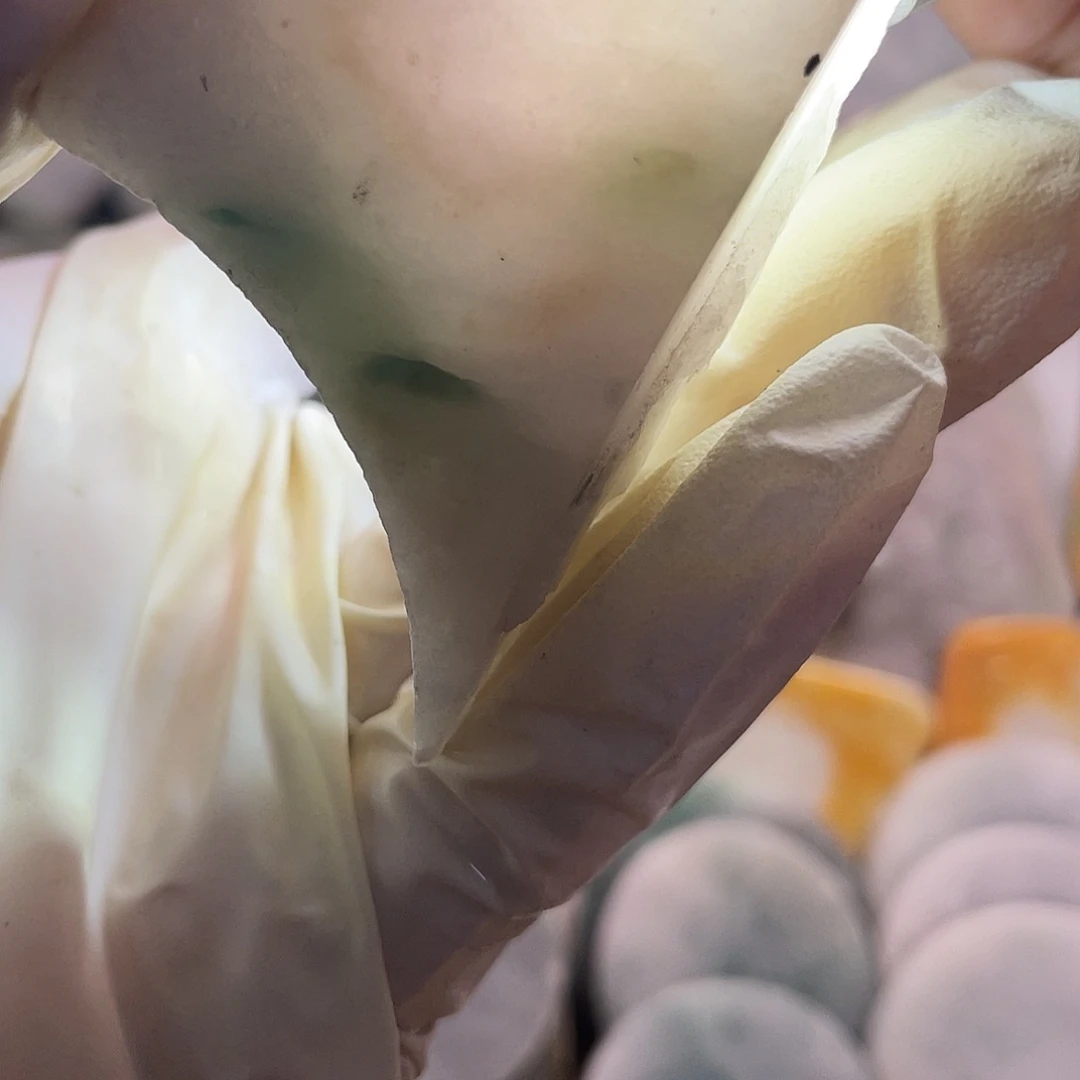 颈饰未镶嵌翡翠1