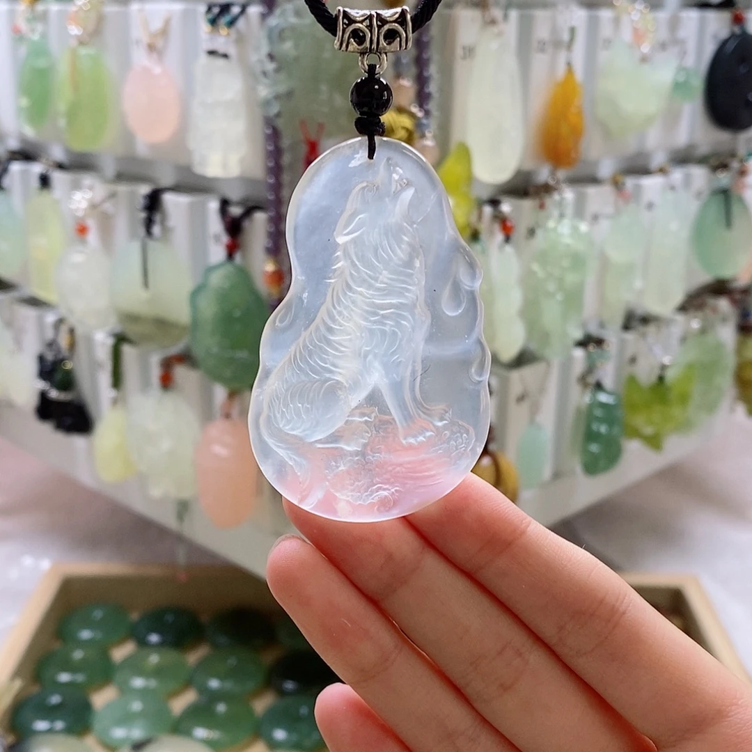 未镶嵌蛇纹石玉颈饰