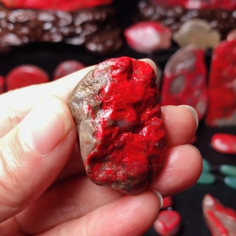 昌化鸡血石昌化鸡血石原石挂件