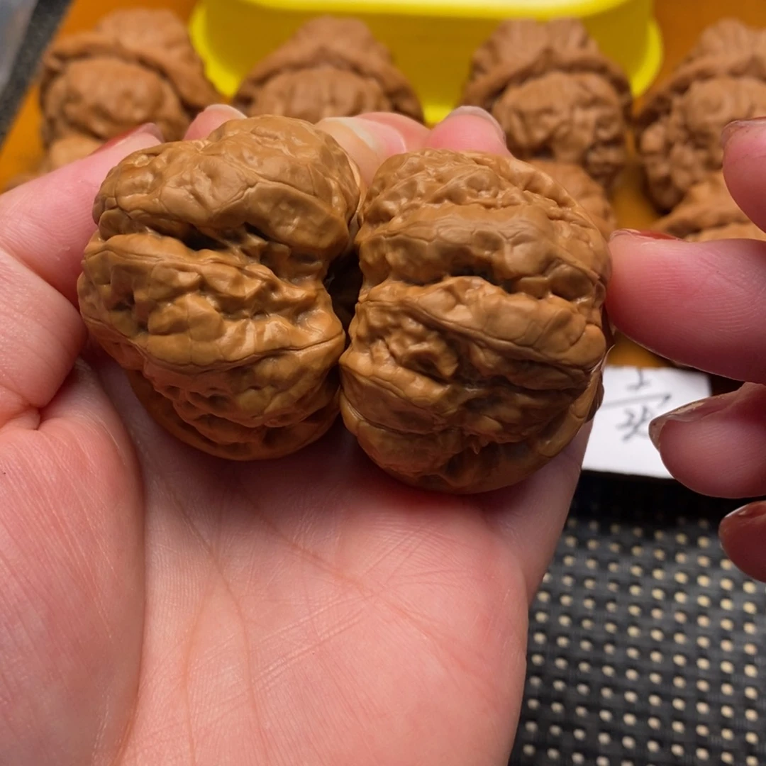 文玩核桃把件开背边41左右