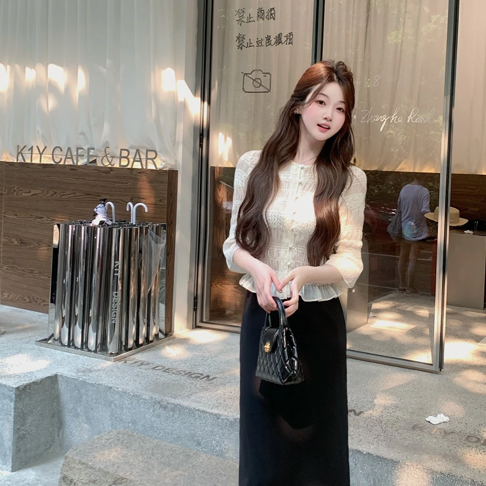 佐佐家小个子刺绣褶皱喇叭袖衬衫短款春秋季女薄款气质衬衣上衣