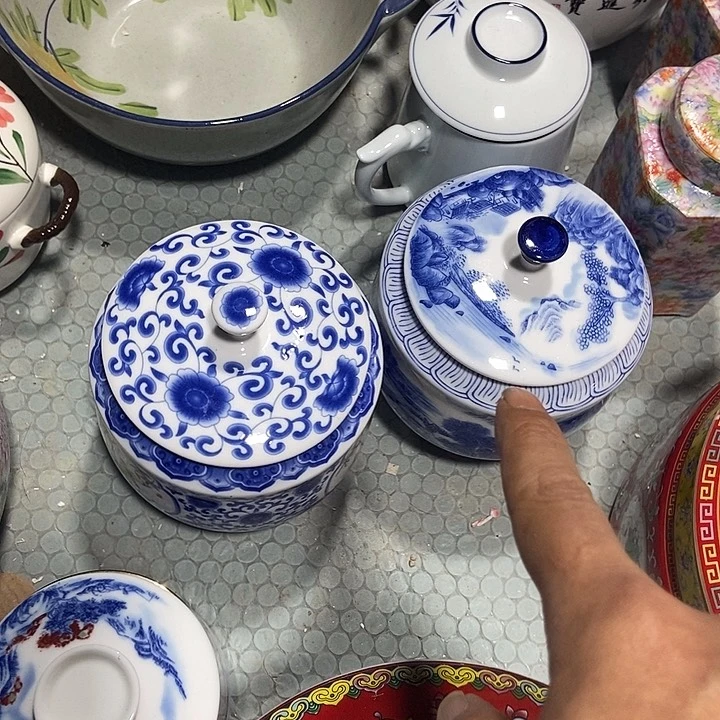 瓷片景德镇陶瓷茶叶罐2个