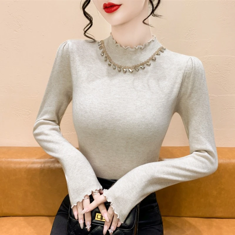 实拍2025法式复古半高领钉钻打底针织衫女内搭套新款泡泡袖毛衣