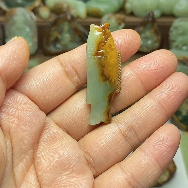 岫岩河磨玉（透闪石质玉）未镶嵌颈饰