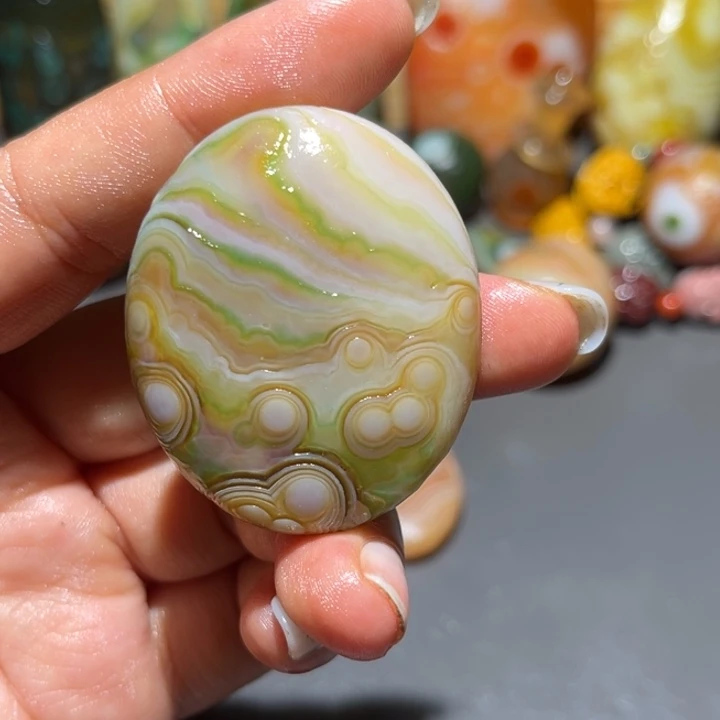 至***石玛瑙/玉髓颈饰未镶嵌