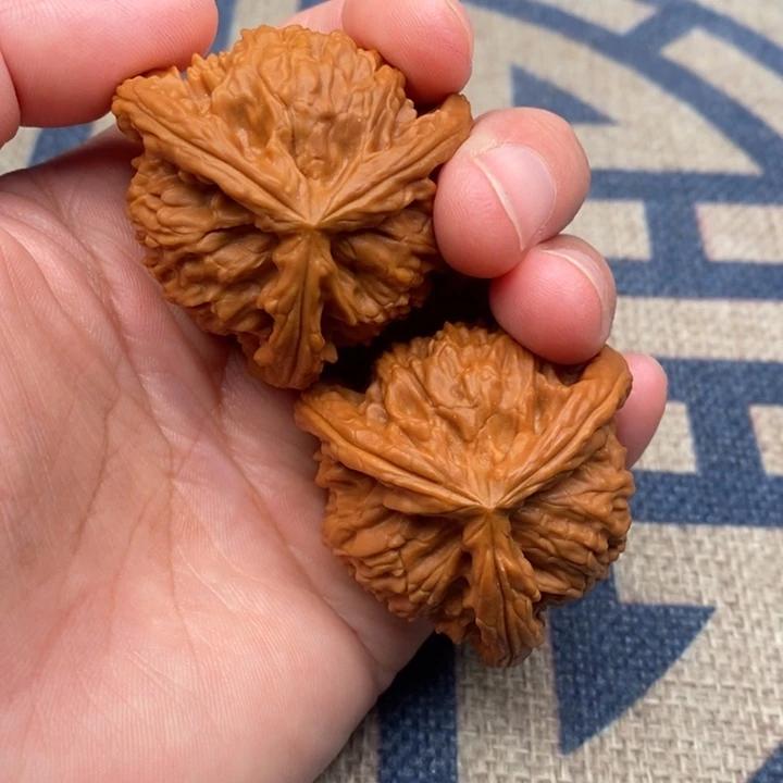 吊坠文玩核桃无*三棱