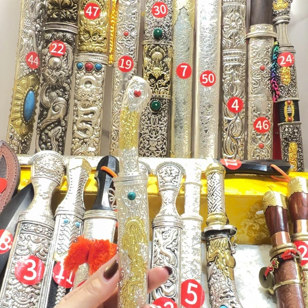 大哥去拍吧玩吧藏刀